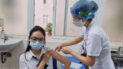 Hanoi plans to vaccinate nearly 800,000 children against COVID-19