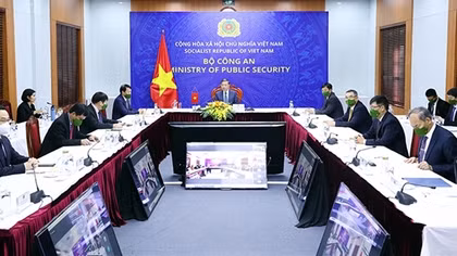 Vietnam, China boost cooperation in crime combat