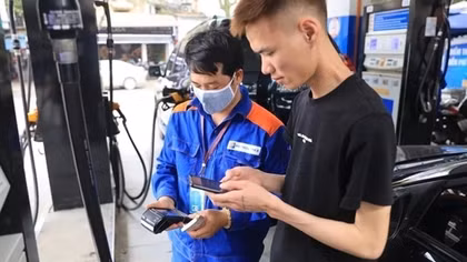 Petrol prices fall sharply following global trend