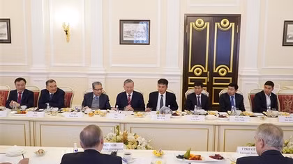 Minister To Lam meets Russian senior officials