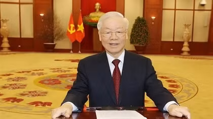 Party leader of Vietnam extends New Year greetings to Laos, Cambodia