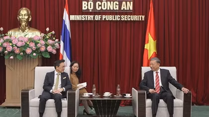 Minister To Lam receives out-going Ambassador of the Kingdom of Thailand to Vietnam