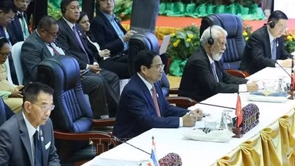 PM Pham Minh Chinh attends 12th ASEAN-US Summit in Vientiane
