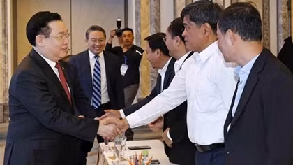 NA Chairman attends Cam Lam new urban area planning announcement