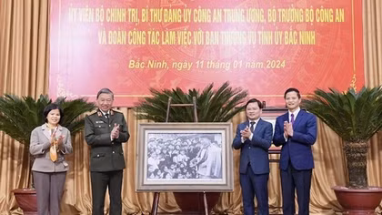 Minister To Lam proposes Bac Ninh to focus on realizing Resolution of the 13th National Party Congress
