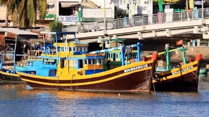 Binh Thuan supervises over 170 vessels at high risk of violating foreign waters