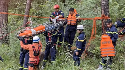 Japanese experts train Vietnamese fire and rescue police in search and rescue