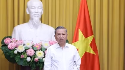 President sketches out future tasks of judicial reform committee