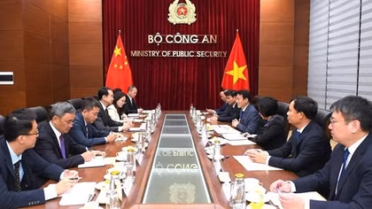 Minister Luong Tam Quang hosts newly-accredited Chinese ambassador