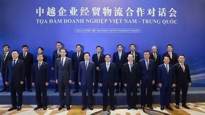 PM calls on Vietnamese, Chinese firms to enhance partnerships
