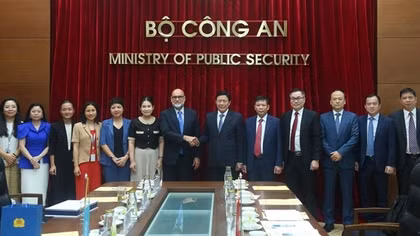 Deputy Minister Le Quoc Hung receives UNODC representative