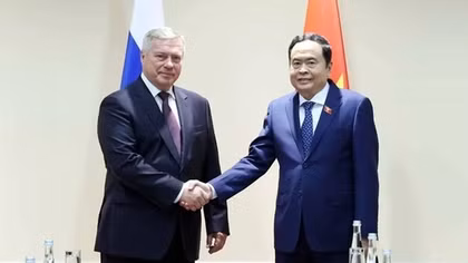 Top Vietnamese legislator receives Governor of Russia’s Rostov region
