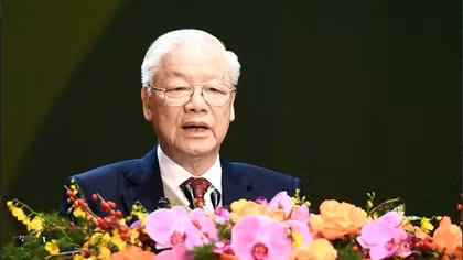General Secretary Nguyen Phu Trong sends congratulations letter to People's Public Security Magazine