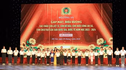 MPS leaders meets with outstanding children