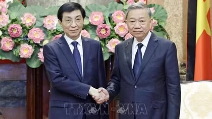 President To Lam hosts Chinese Envoy