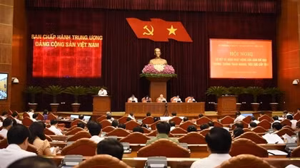 Top Party leader chairs conference on local anti-corruption