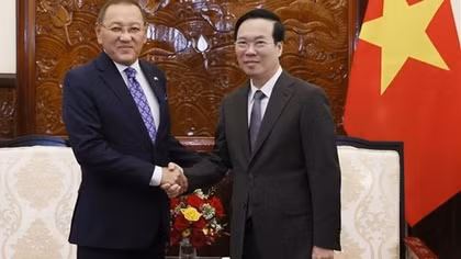 President receives Kazakh Ambassador in Hanoi