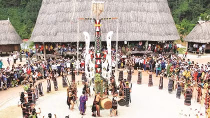 Guol house - Spiritual and cultural symbol of Cotu ethnic minority in Quang Nam