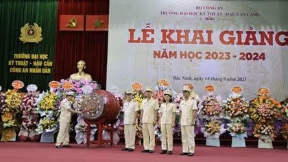 People's Public Security University of Technology and Logistics opens new school year