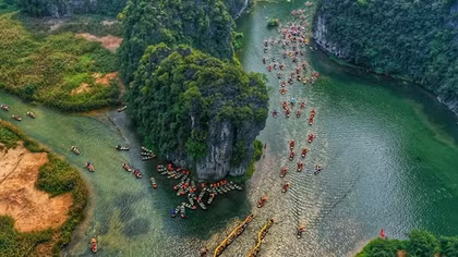 Ninh Binh moves to tap tourism potential of historical relics