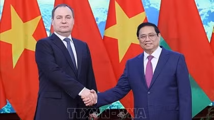 Belarusian PM wraps up official visit to Vietnam