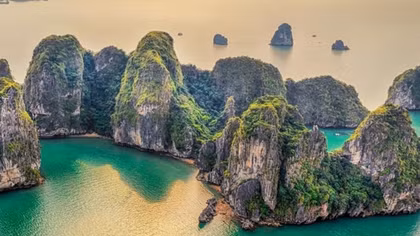Ha Long Bay among top 25 world’s most beautiful places