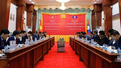 Deputies Ministers of Public Security of Vietnam and Laos hold talks