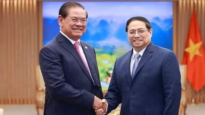 Vietnam greatly values security-defence cooperation with Cambodia
