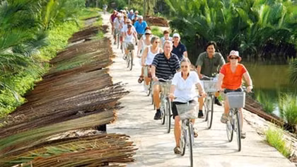 Vietnam received 7.8 million foreign visitors in first 8 months