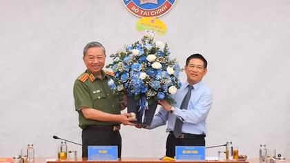 Public Security Forces hold key position in ensuring safety and security for national financial system