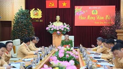Traffic police take effective measures to reduce traffic accidents during Tet