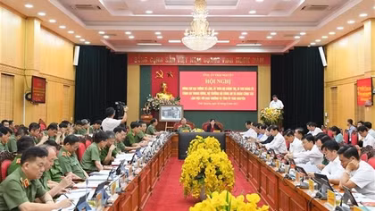 Public Security Central Party Committee works with Thai Nguyen Provincial Party Committee