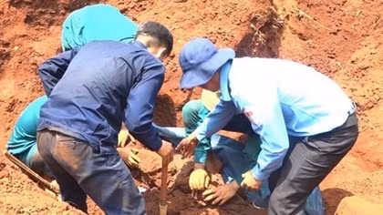 Remains of 20 fallen soldiers found in a hamlet in Binh Phuoc