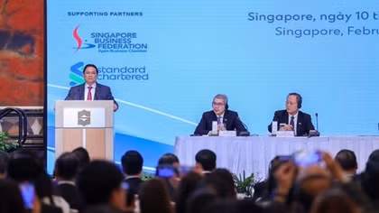 Vietnam welcomes Singaporean investors, says PM