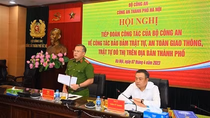 Hanoi asked to make a clear change in traffic order and safety