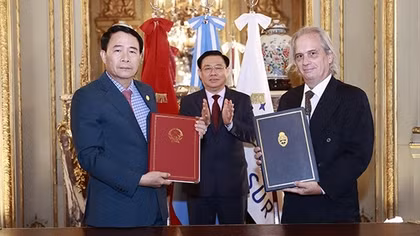 Vietnam, Argentina sign cooperation agreements