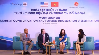 MoFA, US Embassy hold training workshop on modern communication skills