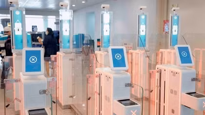 Five Vietnamese airports launch automatic entry systems