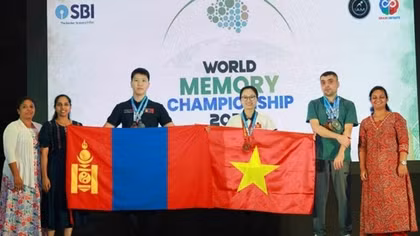 Vietnamese girl breaks record at World Memory Championship 2023