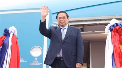PM Chinh to pay official visits to Singapore, Brunei