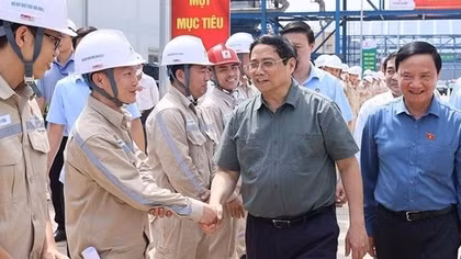 PM attends inauguration of Thai Binh 2 thermal power plant