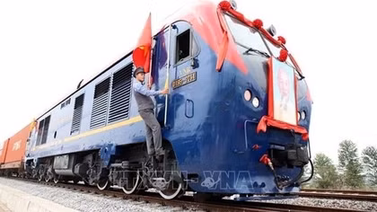 Bac Giang railway station begins int’l freight transportation services
