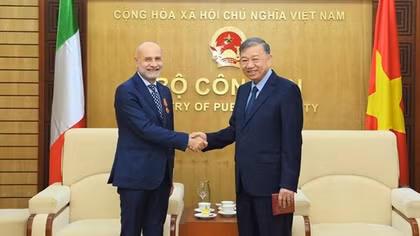 Outgoing Italian Ambassador says good-bye to leadership of Ministry of Public Security