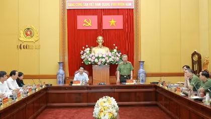 Ministry of Public Security, Ministry of Natural Resources and Environment agree to boost coordination