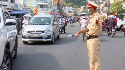 Police in An Giang ensure security and order at spring festivals