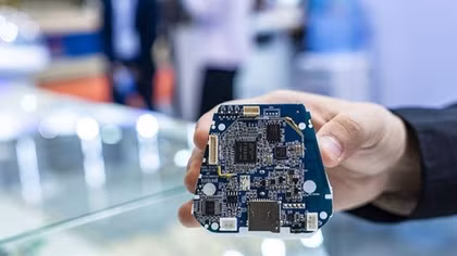 Semiconductors a future key industry of Vietnam