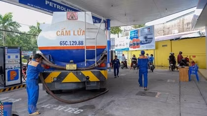 Vietnam must invest in building larger fuel reserves
