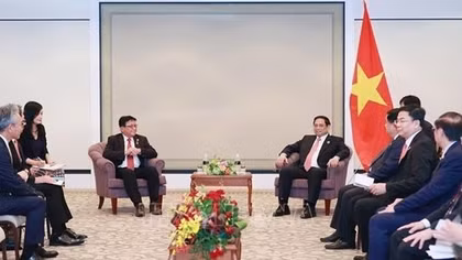 Prime Minister receives Japanese corporate executives