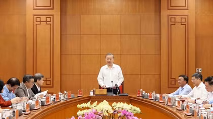 Party chief calls for more drastic anti-corruption actions