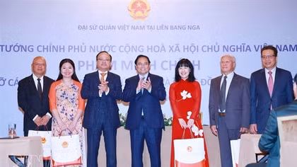 PM hails contributions by OVs in Russia to homeland